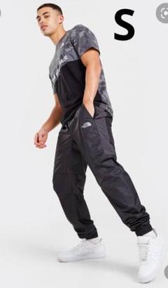 普段着にもアウトドアにも!!ザ ノースフェイスパンツ!!