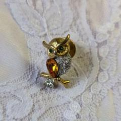 RETRO VINTAGE レトロ古着グリッターフクロウデザインブローチ RETRO VINTAGE レトロ古着グリッターフクロウデザインブローチ