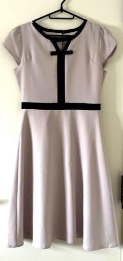 tocco clsetベージュの半袖AラインドレスMサイズ