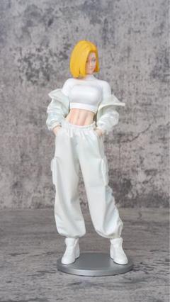 ドラゴンボール　人造人間18号　高さ26.5cm 海外フィギュア ドラゴンボール 人造人間18号 海外限定