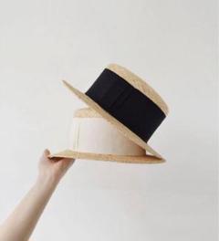 poisE 麦わら帽子 ポイズエ　ポイゼ 黒 Pois É] ポイズエSHINE 帽子 新品の通販 by はる's shop｜ラクマ