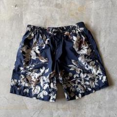 【水陸両用◎】Dolce & Gabbanaシルクハーフパンツ真夏日対応◎総柄