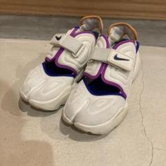 Nike AQUA RIFT ホワイト/ブルー/パープル　足袋 シューズのサムネイル