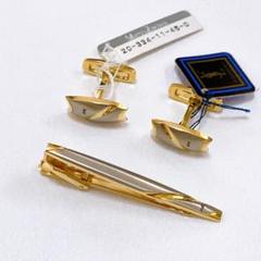 新品未使用 イヴサンローラン タイピンカフスセット シルバー ゴールド