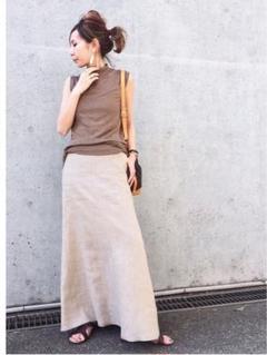 MADISONBLUE LINEN MAXI SKIRT