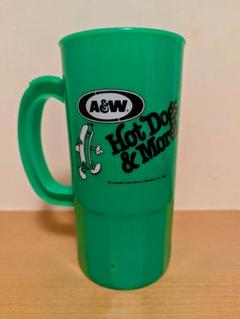 A&W エンダー 旧カナダロゴ プラスチック製 マグカップ A&W エンダー 旧カナダロゴ プラスチック製 マグカップ - メルカリ