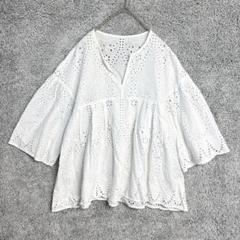 2724 vis総レース ブラウス Vネック 白 フリーサイズ 花柄 綿 ◾︎