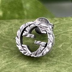 美品 GUCCI パープルGGアイコンピアス 片耳 - メルカリ