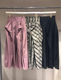 れんさま専用☆石原さとみ すっぴん旅着用スカート れんさま専用☆石原さとみ すっぴん旅着用スカート - メルカリ