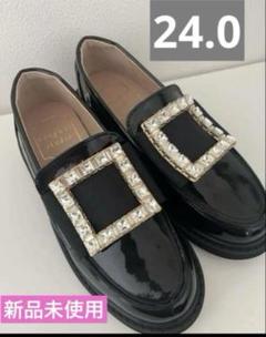 美品 ロジェヴィヴィエ ローファー フラットシューズ 37.5 タキマキ 美品 ロジェヴィヴィエ ローファー フラットシューズ 37.5 タキマキ