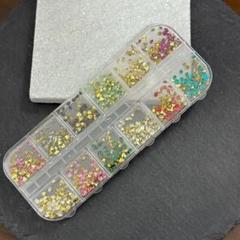 ネイルアート用ストーンセット 多色