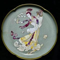中国古美術・旧蔵の貝殻を鎏金で飾った陶磁器、侍女の文様が施された葵口洗・5x30 m98208065951_1.jpg?1704287849
