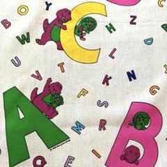 【人気】　バーニー Barney abc柄　ビンテージシーツ ハギレ