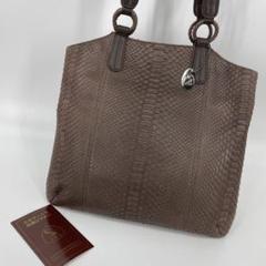 美品✨️セレンシー　トートバッグ　レザー　ホワイト クロコ バニラ JRA 美品✨️セレンシー トートバッグ レザー ホワイト クロコ