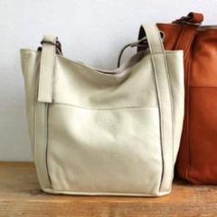 【美品】Dakota ラポール　牛革　レザー　トートバッグ　アイボリー　B5のサムネイル