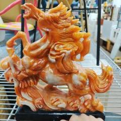天然石うま馬瑪瑙めのう彫刻 置物HORSE置き物　台座固定ウマ午パワーストーン 天然石うま馬瑪瑙めのう彫刻 置物HORSE置き物 台座固定ウマ午