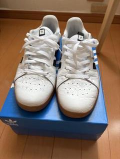 adidas originalsホワイト ブラック スニーカー