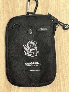 YAKPAK ×ドラえもん コラボ メッセンジャー ショルダーバッグ ドラえもんYAKPAK』発売中！｜ドラえもんチャンネル