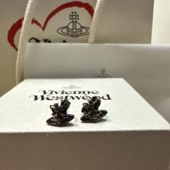 Vivienne Westwood 惑星モチーフピアス