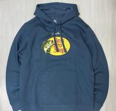bass pro shops パーカー the apartment Lsizeのサムネイル