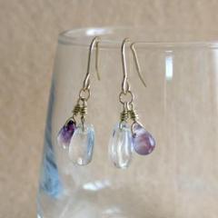 紫としずくの2粒ピアス｜大人かわいい透明感
