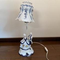 テーブルランプ　アンティーク陶器人形