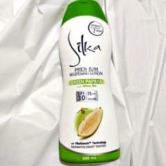Silka ホワイトニングローションPAPAYA×4本 試してみた】silka whiteninglotion パパイヤ石鹸 Silkaのリアル