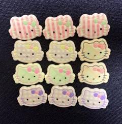 サンリオ　キティ　デコパーツ
