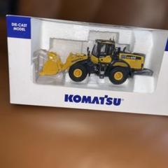 ミニカー 1/50 UH8182 コマツ WA475-10 ホワイト限定版 Universal Hobbies Komatsu WA475-10 - White Version scale 1