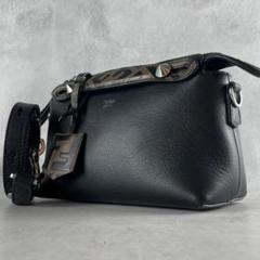 FENDI フェンディ ショルダーバッグ BY THE WAY SELLERIA MINI