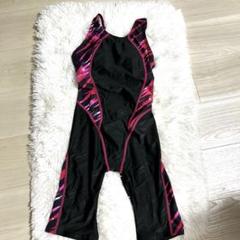 新品タグ付きBBNFEI 女の子用水着 Mサイズ胸パット内蔵、帽子つけます