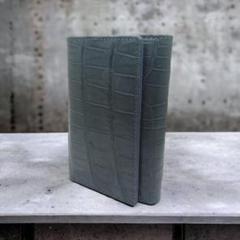 t53【本物証明証付き】AT13 本革 クロコダイル 三つ折り財布 グリーン