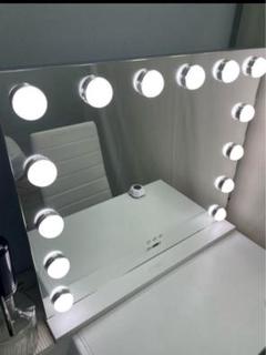エムール LEDライト付き ハリウッドミラー 鏡USBポート付き