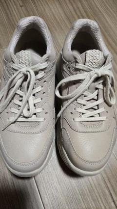 UGG　レザー　スニーカー