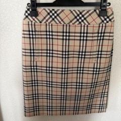 未使用 極美品 BURBERRY LONDON ノバチェック フレアスカート 未使用 極美品 BURBERRY LONDON ノバチェック フレアスカート