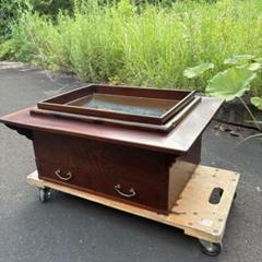 関東　火鉢　焼桐製　火鉢　囲炉裏　五徳　収納　レトロ 昭和レトロ 木製 長火鉢 3杯 引き出し収納付き 火鉢 五徳付き