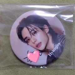 【新品未開封・送料無料】 StrayKids ヒョンジン YOURHERO 直筆サイン入り缶バッチ - メルカリ アイドルグッズ