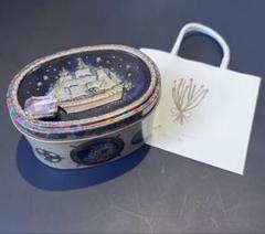 3セット　新品　青山デカーボ　横浜　限定　クッキー缶　宝石　　紅茶クッキー　b 青山デカーボ 紅茶クッキー 横浜限定缶 3缶 宝石マグネット付き