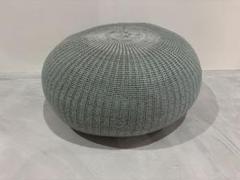 IKEA クッション　ソファ　SANDARED