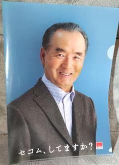 レア 希少 長嶋茂雄 氏 直筆サイン付き　レプリカ　ヘルメット 巨人 読売ジャイアンツ レア 希少 長嶋茂雄 氏 直筆サイン付き レプリカ ヘルメット