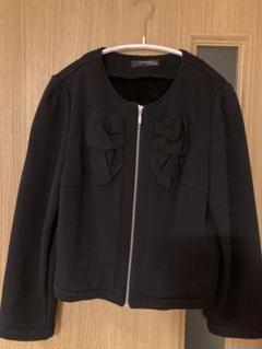 ユニバーバルミューズ　⭐︎黒 ジャケットのサムネイル