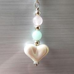 1点もの＊ハンドメイド＊心の傷を癒し自分自身を大切に❤︎.*天然石お守りチャーム