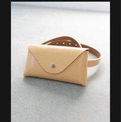 【CLOCHE】クロシェ　レザーポーチ　ベルト　バターイエローのサムネイル