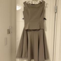 【美品】フォクシーセットアップ グレー　サイズ42 美品】フォクシーセットアップ グレーサイズ42