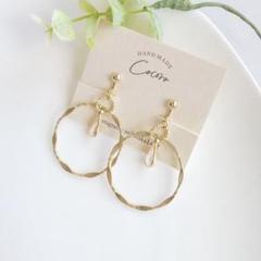 ラウンドフープとしずくストーンのイヤリング　ピアス（クリア）＊ハンドメイド