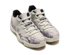 NIKE AIR JORDAN 11 RETRO LOW LE 26.5