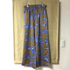 新品❕BRAHMIN 花柄ワイドパンツのサムネイル