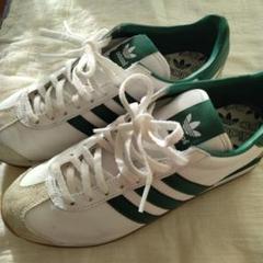 adidas スニーカー 25.5cm