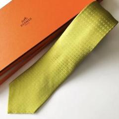 HERMES ネクタイ 紋章柄 イエローグリーン
