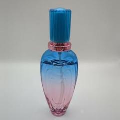 新品未使用未開封 エスカーダ イントゥ ザ ブルー オードパルファム 50ml エスカーダ / イントゥ・ザ・ブルー オードパルファムの公式商品
